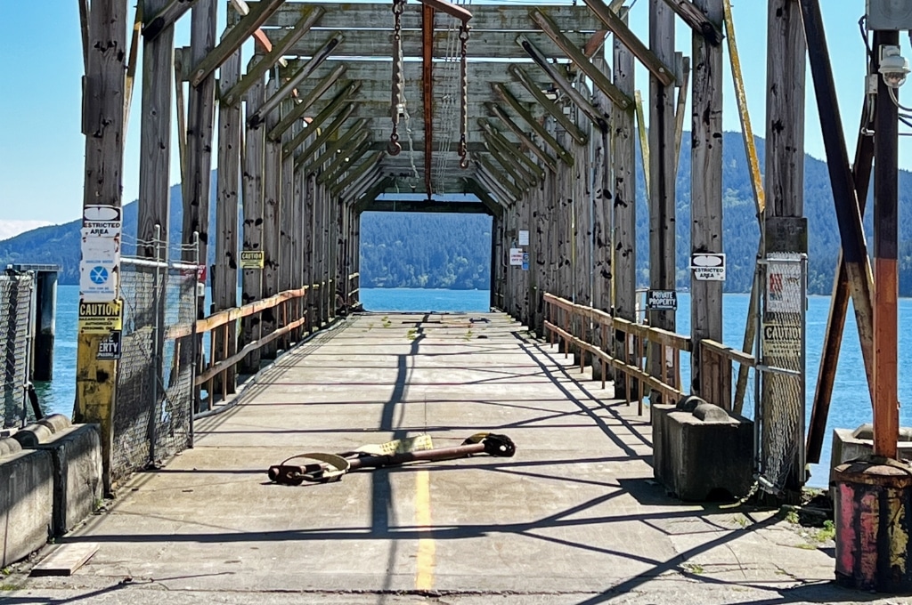 Seaport bridge